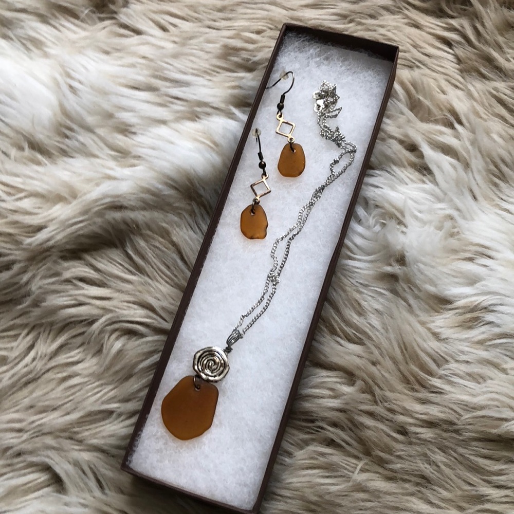 Lake Erie Seaglass Necklace/earrings